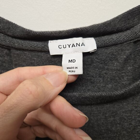 CUYANA Long Sleeve Textured Pleated Back Top Gray Pocket Women’s Size Medium - Picture 4 of 7